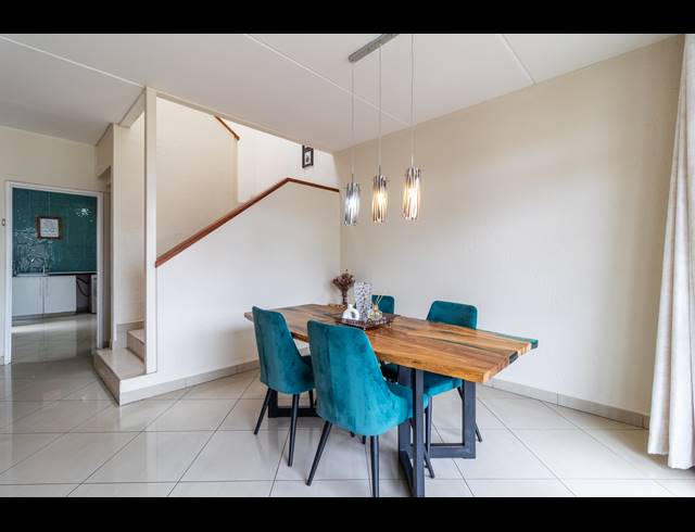 3 BEDROOM TOWNHOUSE FOR SALE IN GLENVISTA